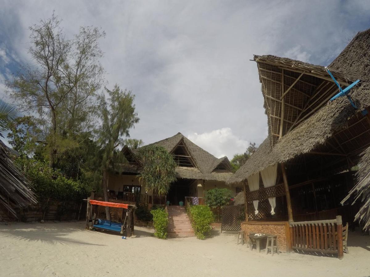 Mano Kendwa Beach Екстериор снимка